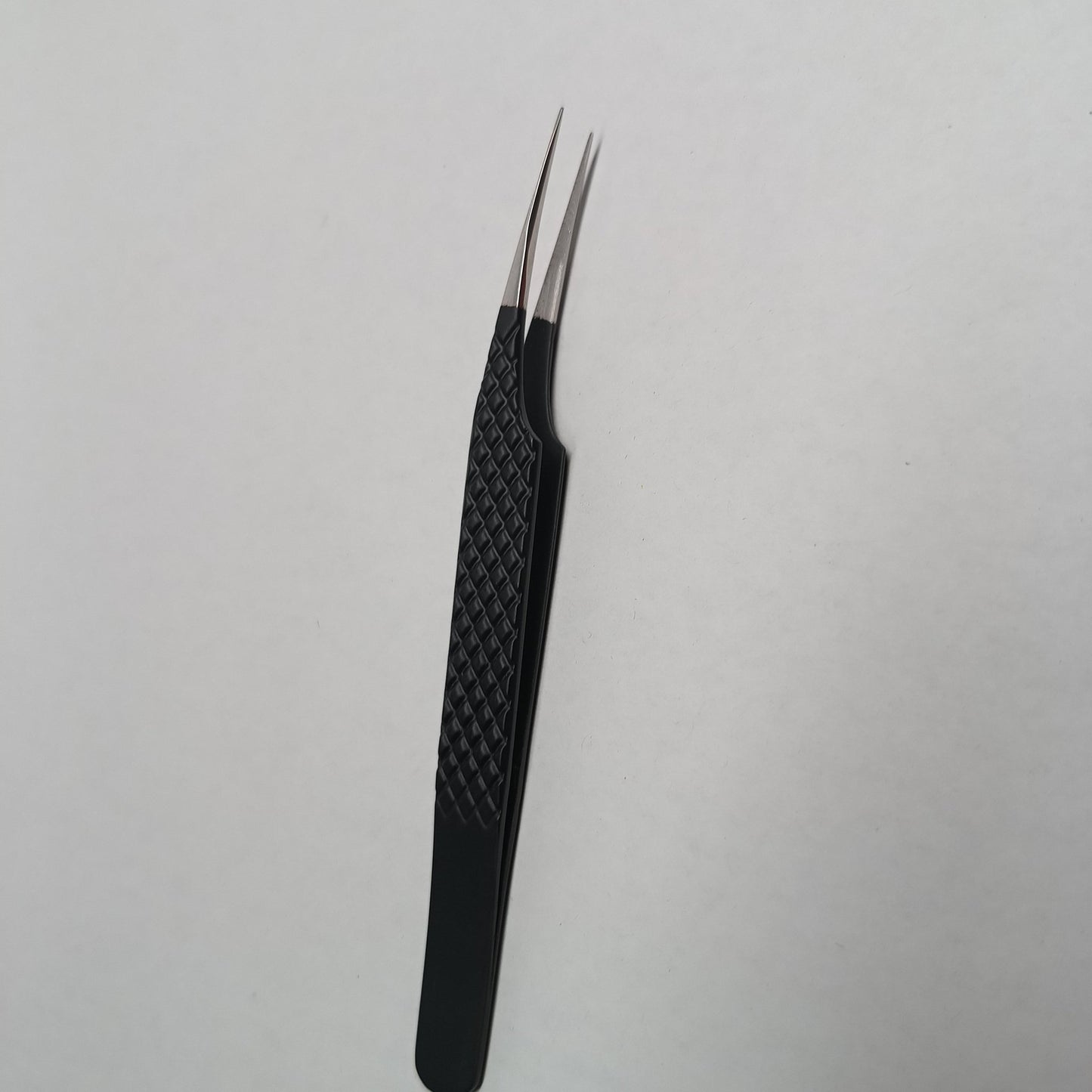 Pensetă Dreaptă - LADIES ON THE LASHExtensii de gene Premade Ladies on the lash