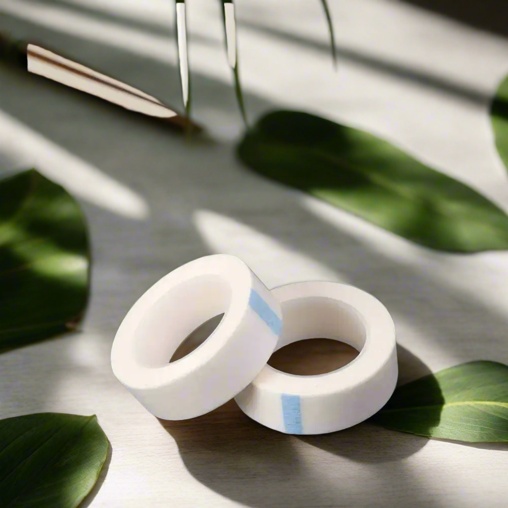 Bandă de hârtie pentru izolarea genelor în extensii LADIES ON THE LASH