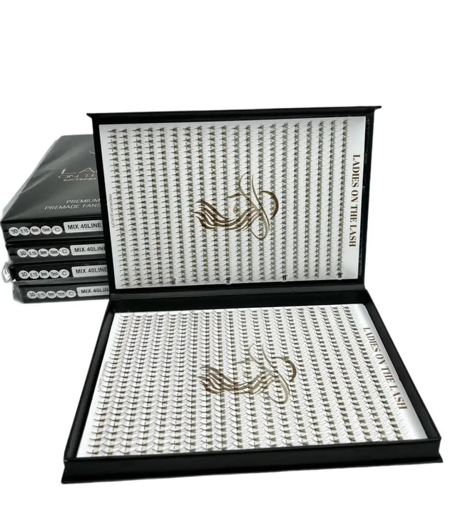 3D 2000 evantaie (8 - 10aplicari) - LADIES ON THE LASHExtensii de gene Premade Ladies on the lash