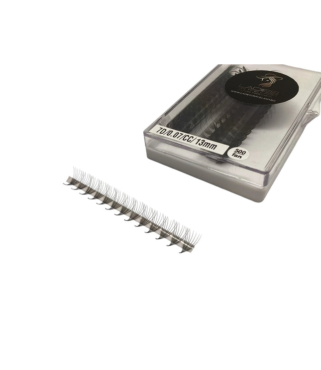 7D Extensii de Gene Premade - LADIES ON THE LASHExtensii de gene Premade Ladies on the lash