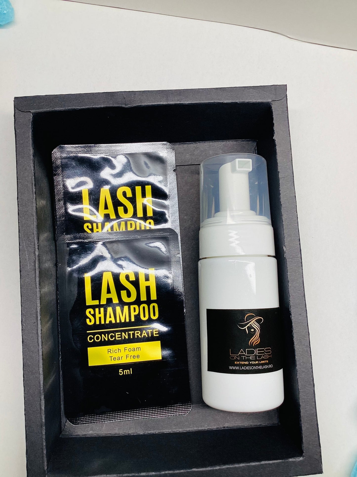 Sampon concentrat+dozator spuma 100ml LADIES ON THE LASH