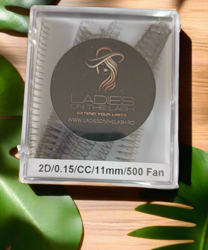 2D extensii de gene Premade LADIES ON THE LASH