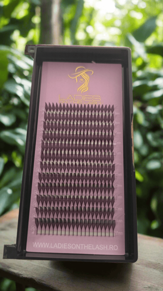 Gene Pană - LADIES ON THE LASHExtensii de gene Premade Ladies on the lash