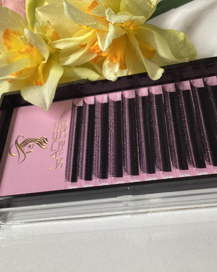 Gene W 3D(dublu) - LADIES ON THE LASHExtensii de gene Premade Ladies on the lash