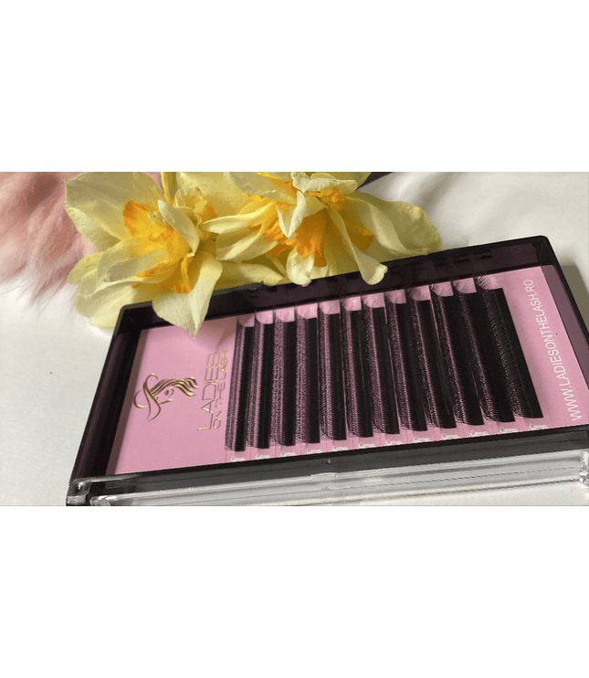 Gene W 3D(dublu) - LADIES ON THE LASHExtensii de gene Premade Ladies on the lash