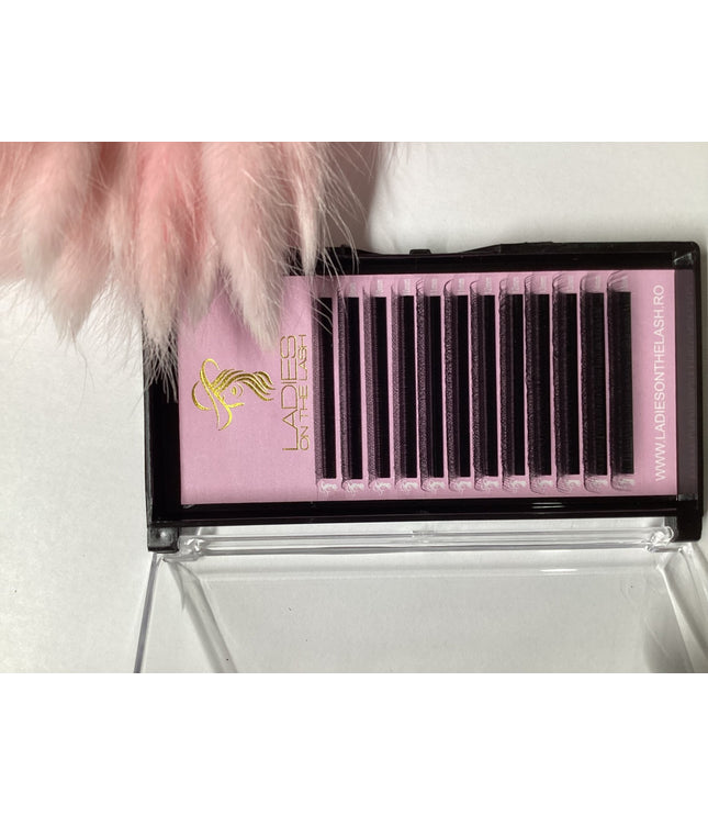 Gene W 3D - LADIES ON THE LASHExtensii de gene Premade Ladies on the lash