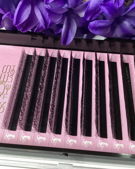 Gene W 3D - LADIES ON THE LASHExtensii de gene Premade Ladies on the lash
