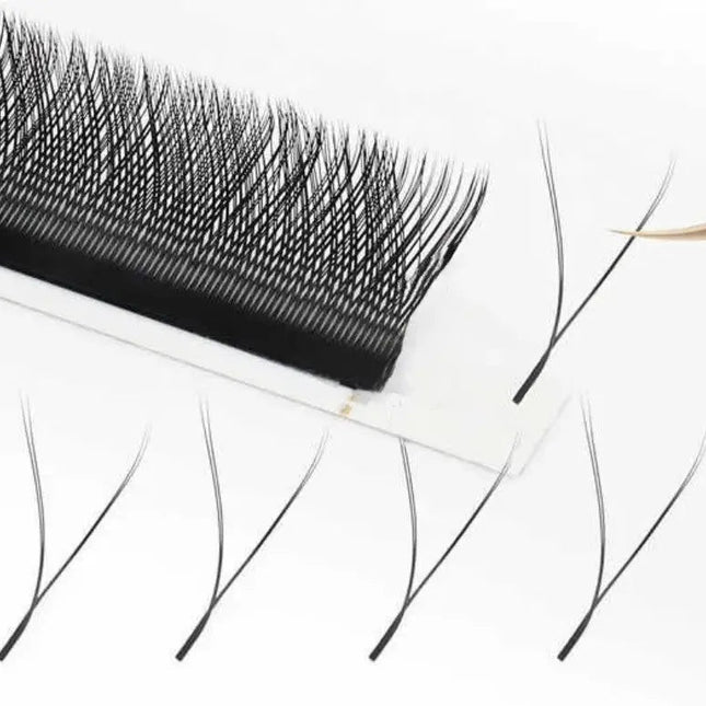 Gene YY - LADIES ON THE LASHExtensii de gene Premade Ladies on the lash