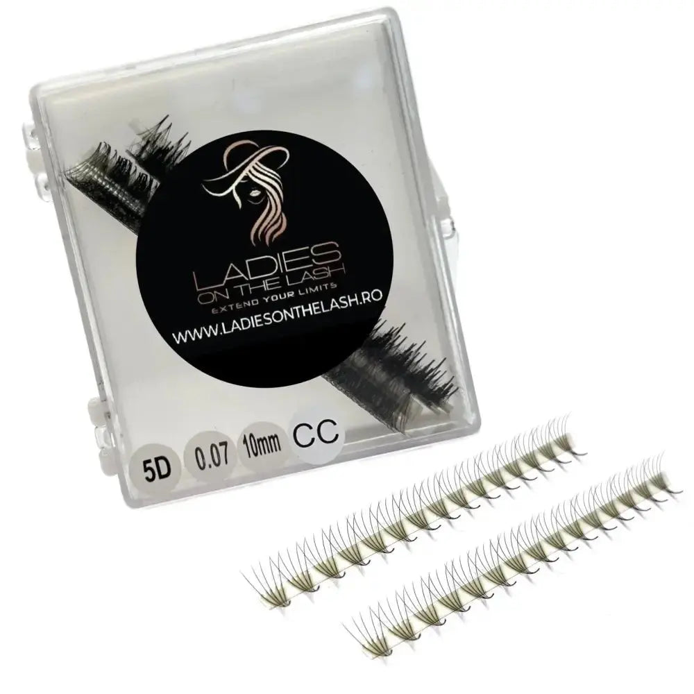 Extensii gene 5D premium de la Ladies on the Lash, pachet cu gene false pentru un aspect natural și voluminos