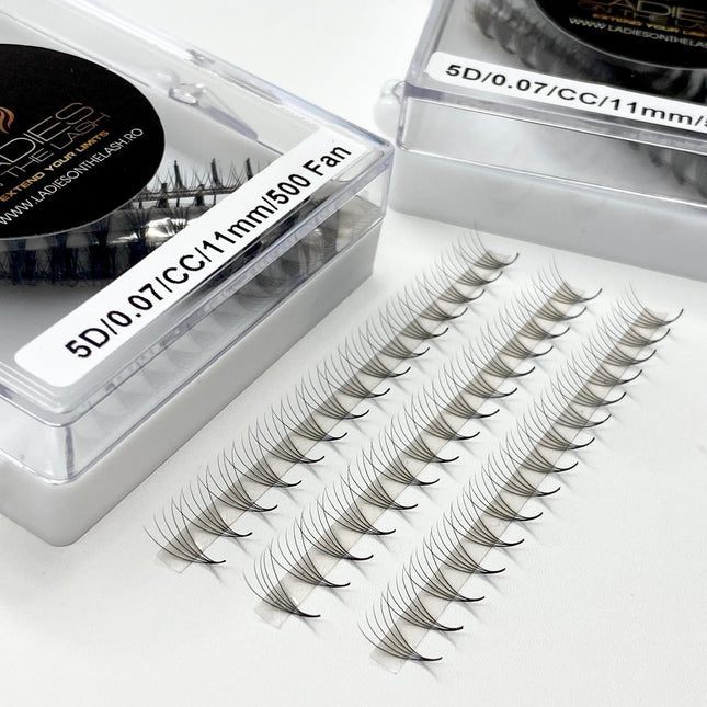 Extensii gene 5D premium, pachet cu fire de 11mm, ideale pentru un look dramatic și elegant.