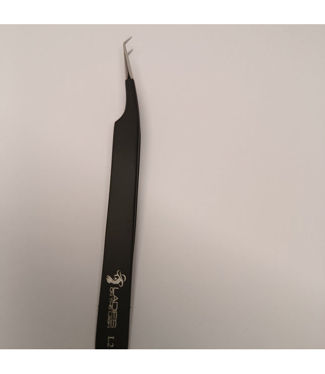 Penseta L2 - LADIES ON THE LASHExtensii de gene Premade Ladies on the lash