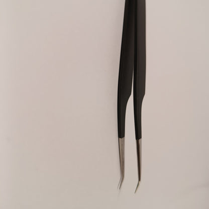 Penseta L2 - LADIES ON THE LASHExtensii de gene Premade Ladies on the lash