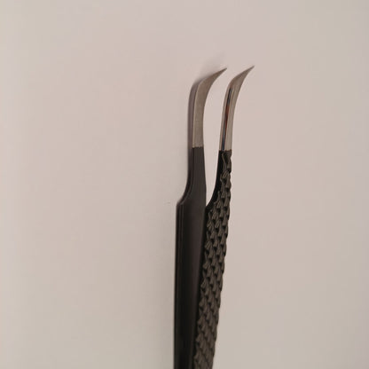 Penseta LN 3 - LADIES ON THE LASHExtensii de gene Premade Ladies on the lash