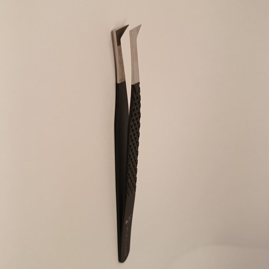 Penseta LN2 (NANO) - LADIES ON THE LASHExtensii de gene Premade Ladies on the lash