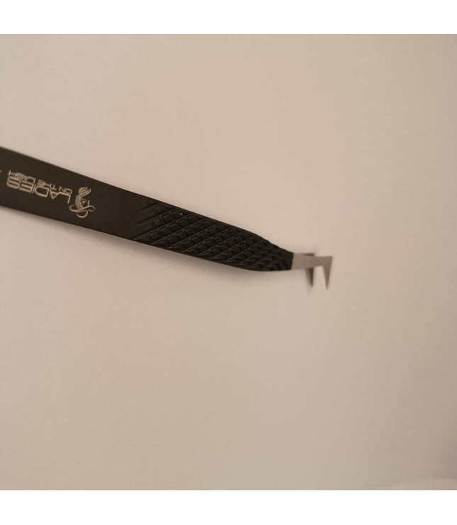 Penseta LN2 (NANO) - LADIES ON THE LASHExtensii de gene Premade Ladies on the lash
