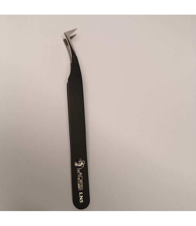 Penseta LN5 - LADIES ON THE LASHExtensii de gene Premade Ladies on the lash