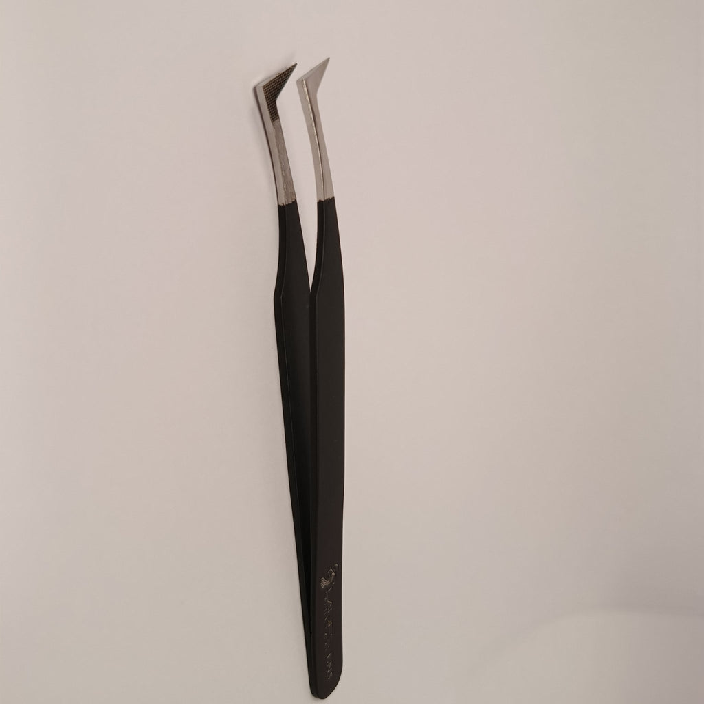 Penseta LN5 - LADIES ON THE LASHExtensii de gene Premade Ladies on the lash