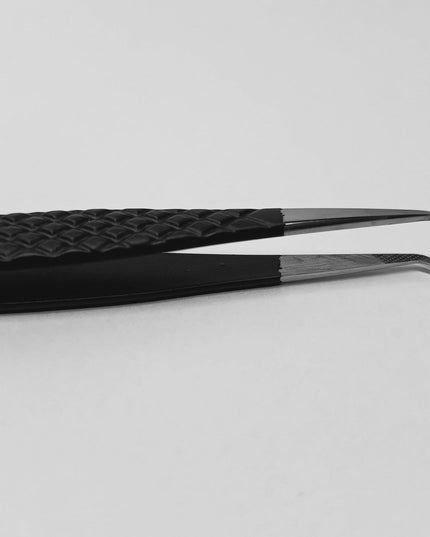 Penseta Nano LN4 cu prindere excelentă și testată - LADIES ON THE LASHExtensii de gene Premade Ladies on the lash