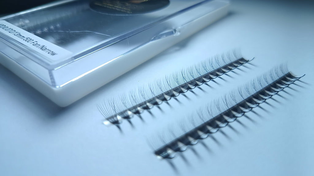 10D Narrow LADIES ON THE LASH