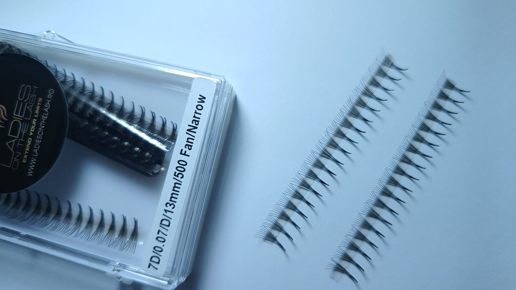 7D Narrow LADIES ON THE LASH