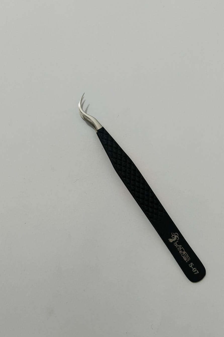 Penseta s-07 LADIES ON THE LASH