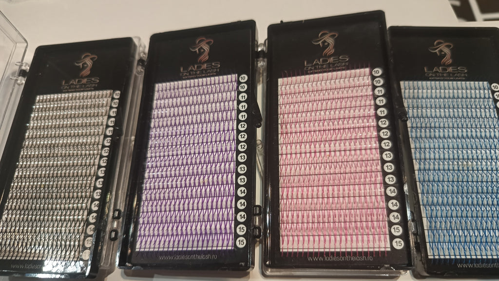 Raze wispy LADIES ON THE LASH