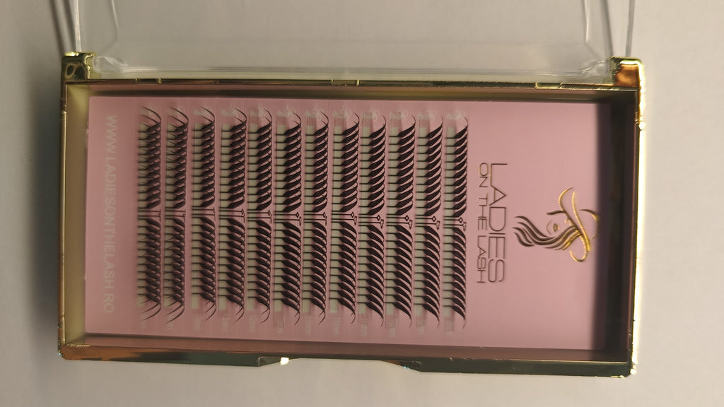 Fox Pluma LADIES ON THE LASH