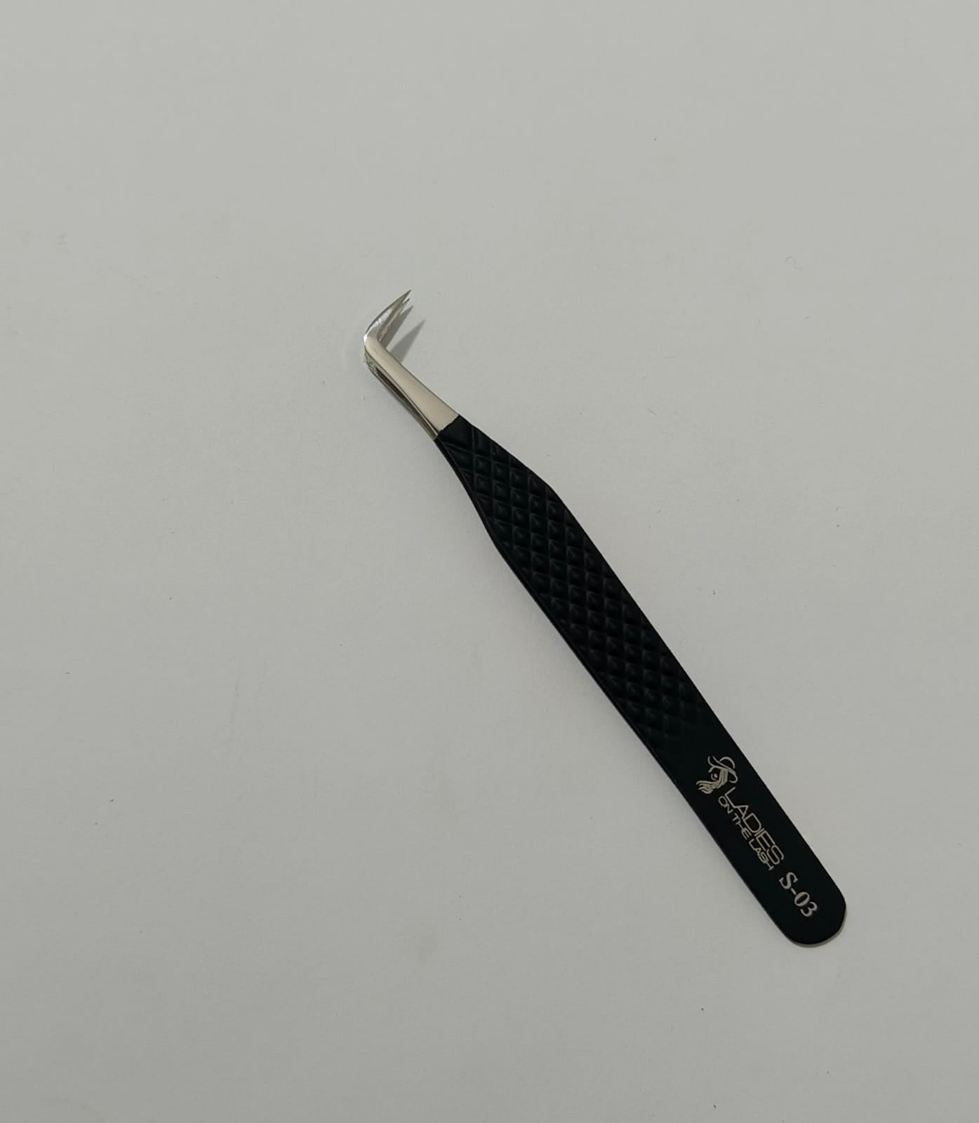 Penseta S-03 LADIES ON THE LASH