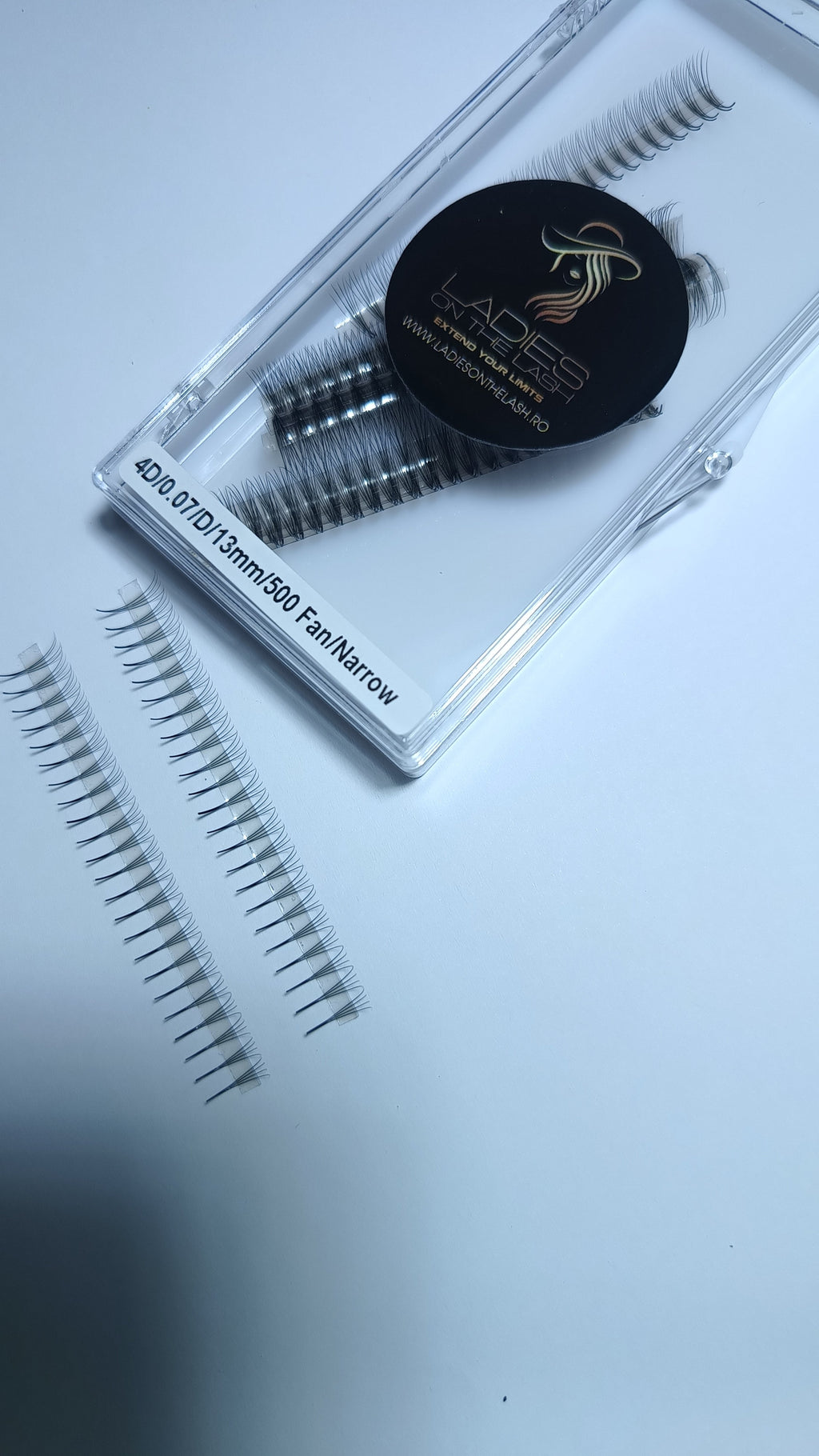 4D Narrow LADIES ON THE LASH